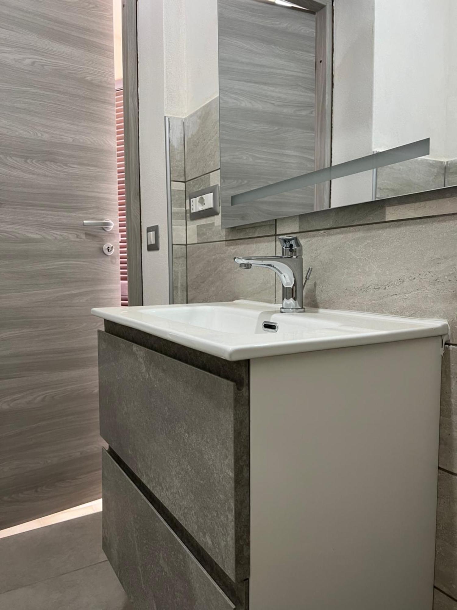 Lu' Apartment Gonnesa Ngoại thất bức ảnh